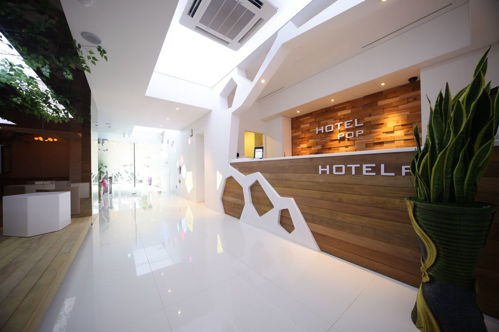 Hotel Pop Jongno Сеул Экстерьер фото